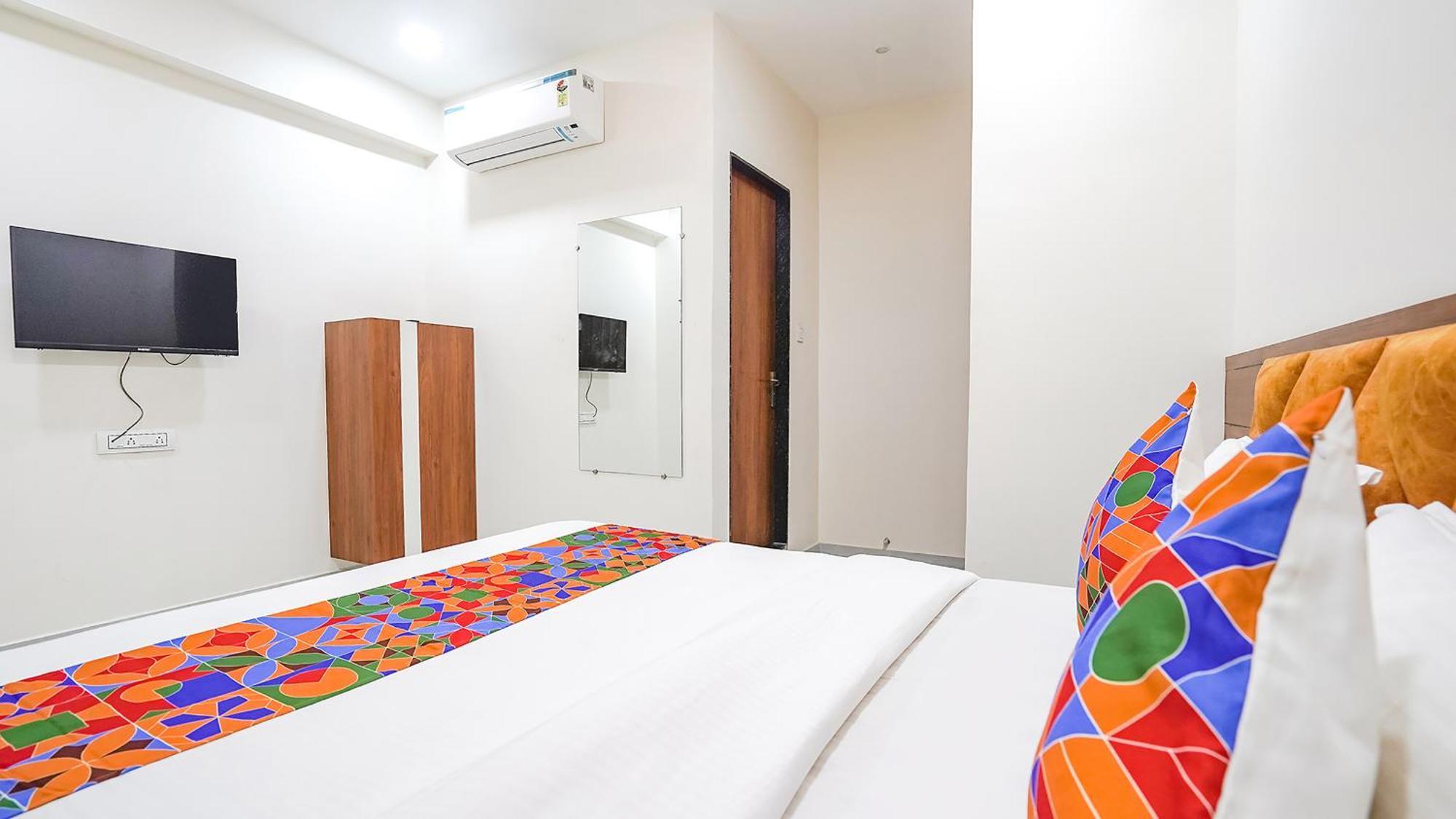Fabhotel Vishala In Ahmedabad Eksteriør bilde