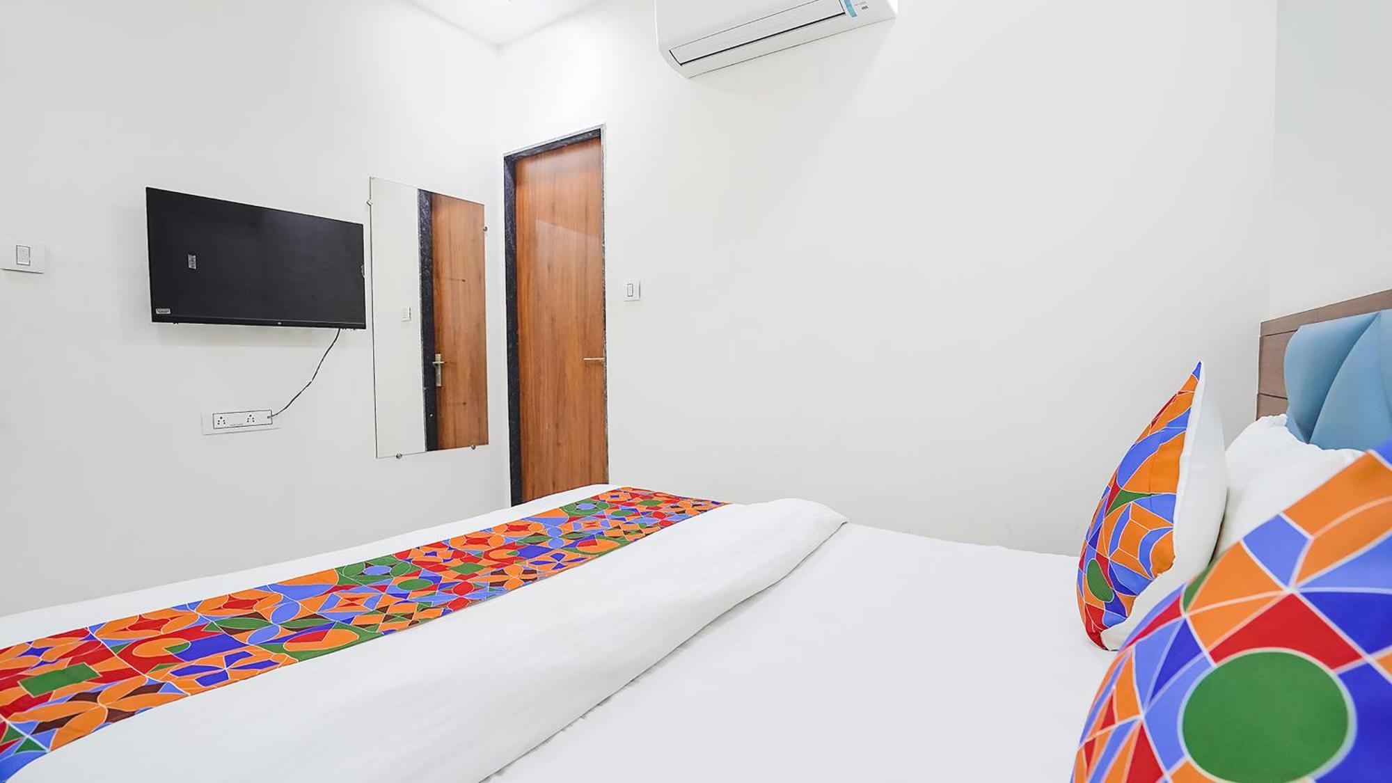 Fabhotel Vishala In Ahmedabad Eksteriør bilde