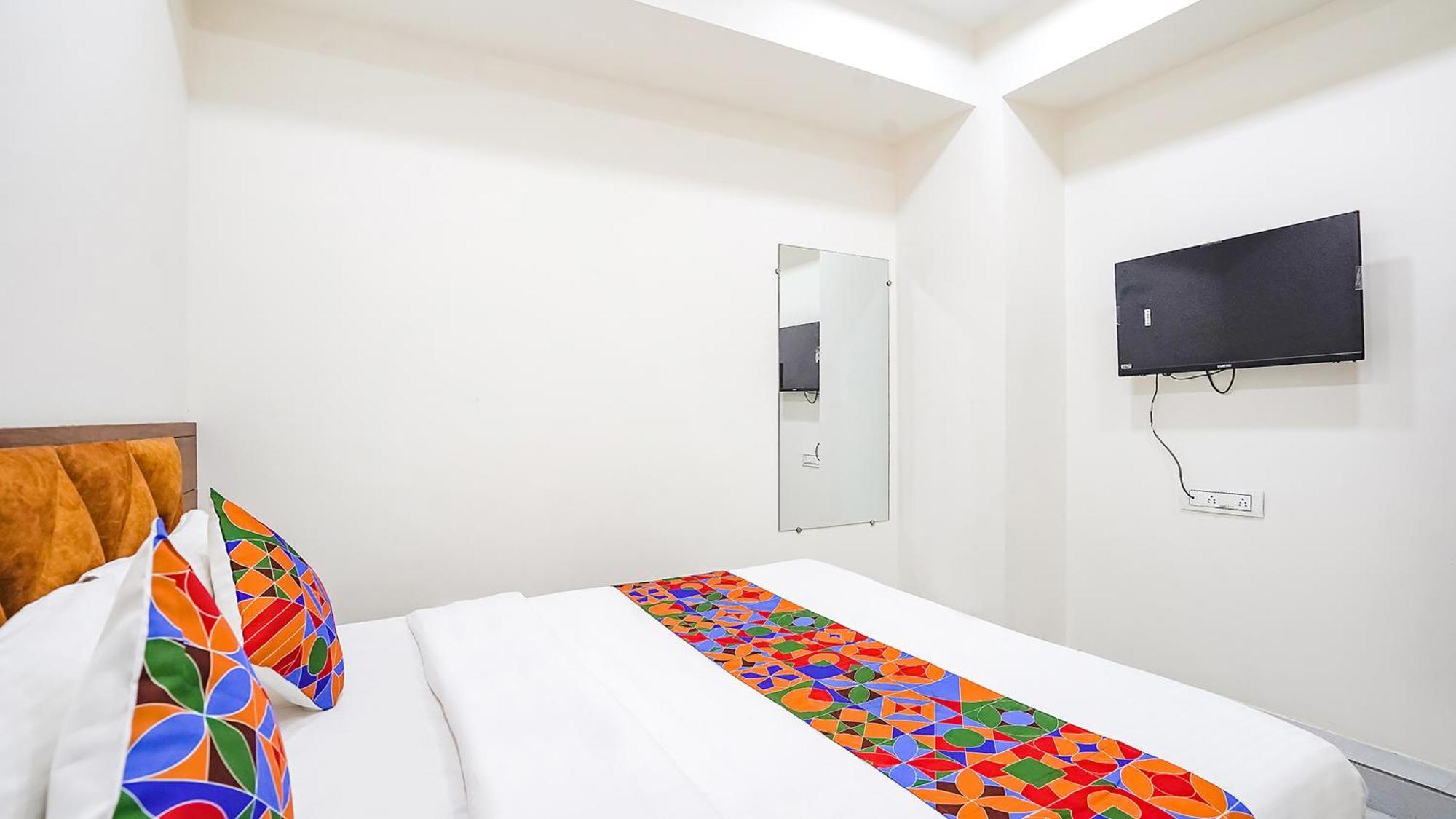 Fabhotel Vishala In Ahmedabad Eksteriør bilde