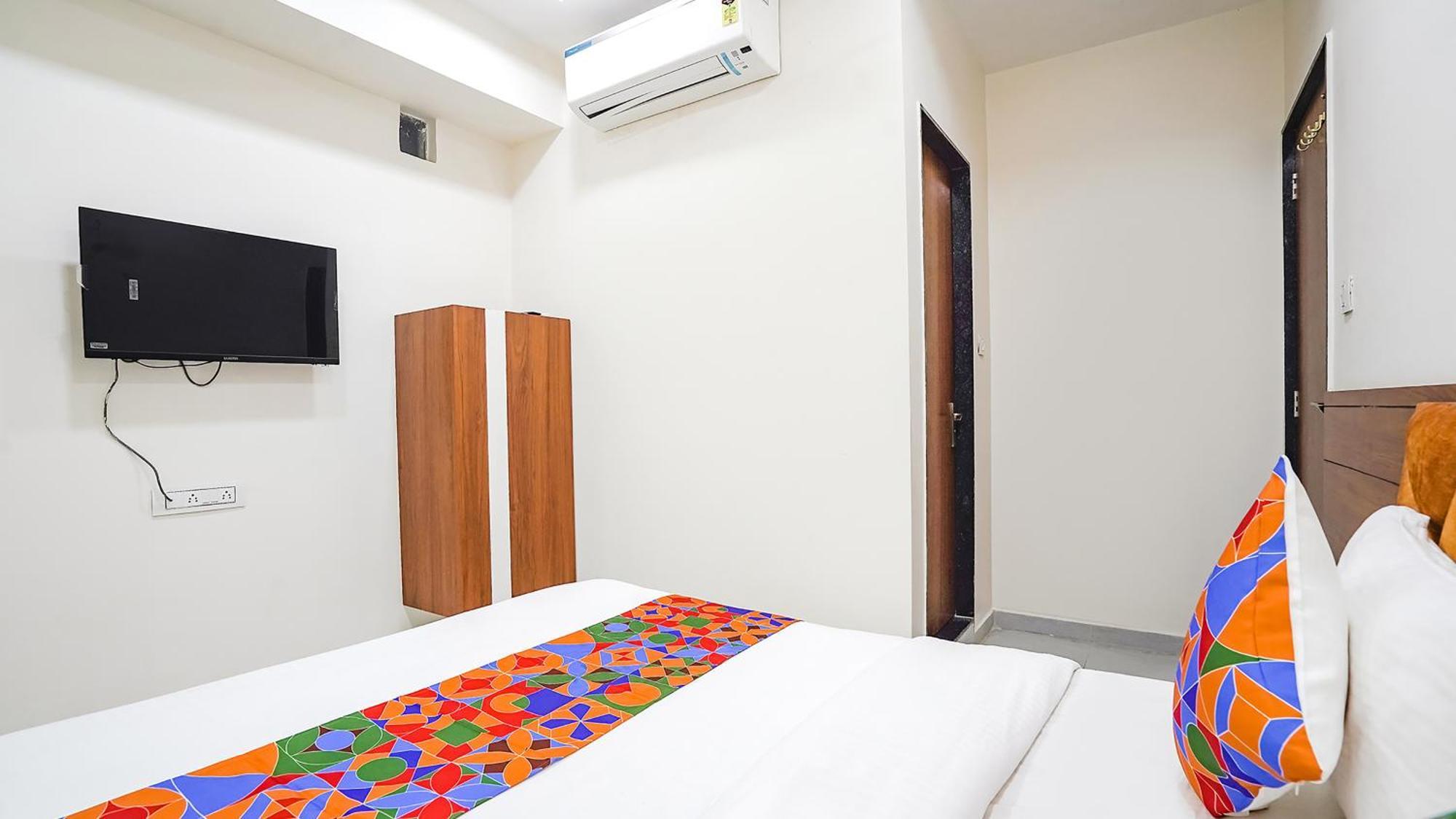Fabhotel Vishala In Ahmedabad Eksteriør bilde