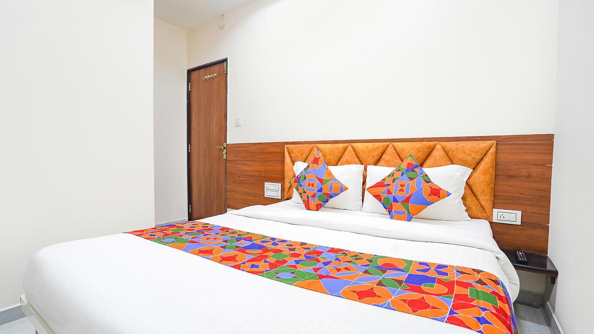 Fabhotel Vishala In Ahmedabad Eksteriør bilde
